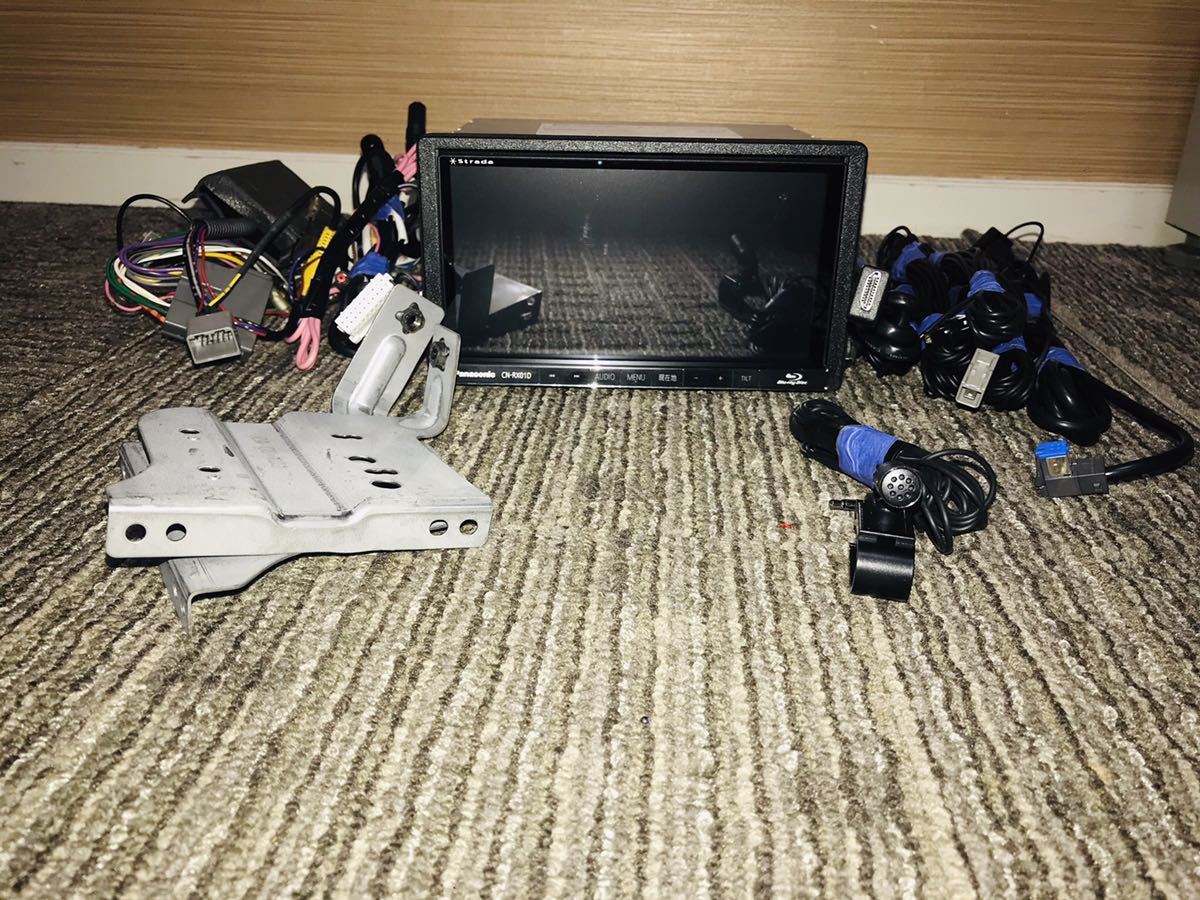 Panasonic CN-RX01D カーナビ BD、DVD、SD、地デジ カーナビ