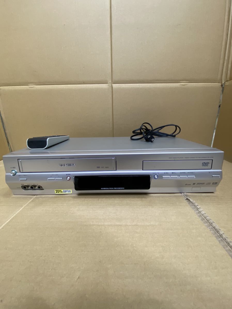 SD-V700 東芝 TOSHIBA - VHSビデオデッキ一体型DVDプレーヤー ビデオ