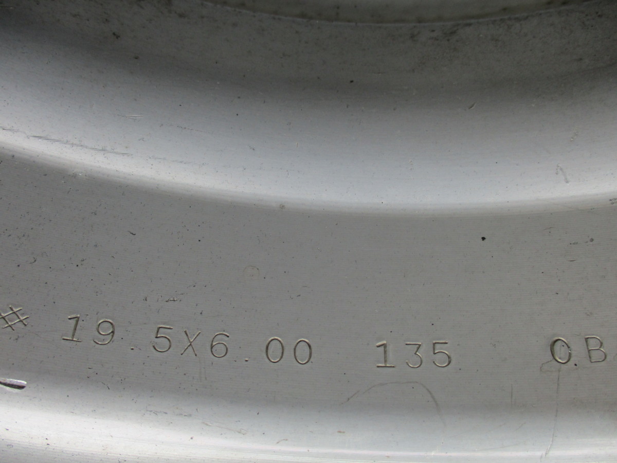 ホイール アルミホイール 19 5インチ 6j 135 6h 222 25 Jis Tb トラック 6本 軽量 低燃費 エコ イメージup 激安 D3 ホイール 売買されたオークション情報 Yahooの商品情報をアーカイブ公開 オークファン Aucfan Com