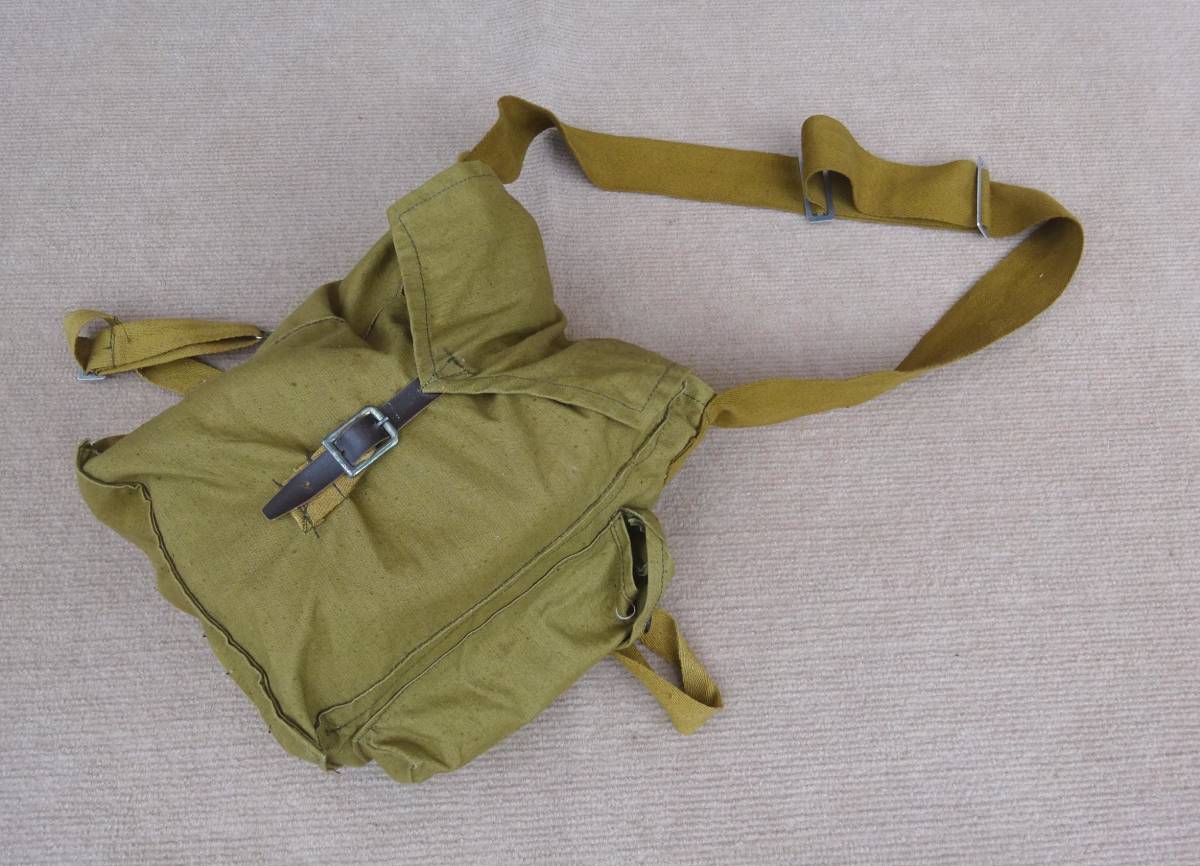 旧ソビエト連邦軍・ガスマスク（収納カバン付き、未使用？　ソ連共産圏東側毒ガスモスクワ東部戦線軍服軍帽キーチェリルパシカ帝政ロシア軍_7