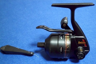 【正規品，人気セール】 ダイワ DAIWA ストライカ－ ST-10 STRIKER ST-10 品 箱取説付き アンダ－スピンリ－ル(ダイワ)｜売買されたオークション情報、yahooの商品情報をアーカイブ公開 - オークファン ダイワ