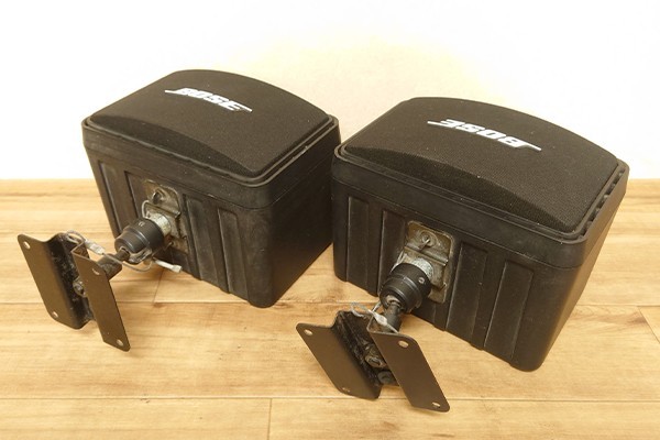 BOSE 111AD ボーズ スピーカー ペア シリアルナンバー連番 天吊り