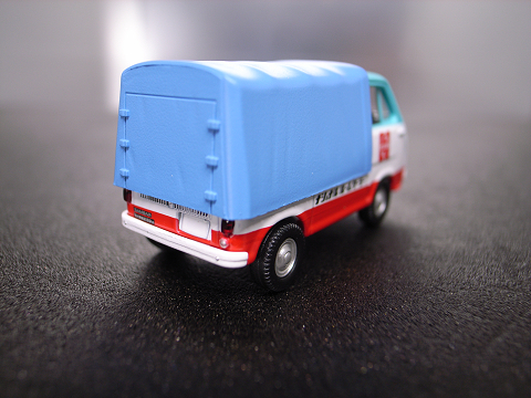 TOMYTEC / TLV 1/64 LV-77e スバルサンバー トラック ナショナルの