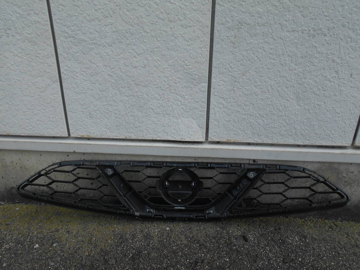 ニッサン 日産 マーチ K13 後期 純正 フロントグリル ラジエターグリル