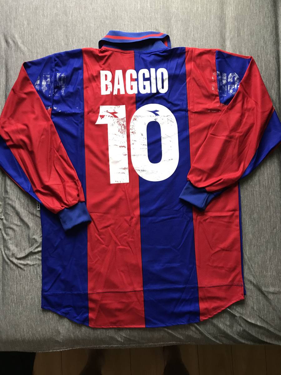 インテル Mサイズ 正規品 ロベルトバッジョ 99&frasl;00インテル長袖 当時物 サッカーユニフォーム メンズ (インテル・ミラノ) SIZE M - メルカリ Home ミラノ♯10 イタリア