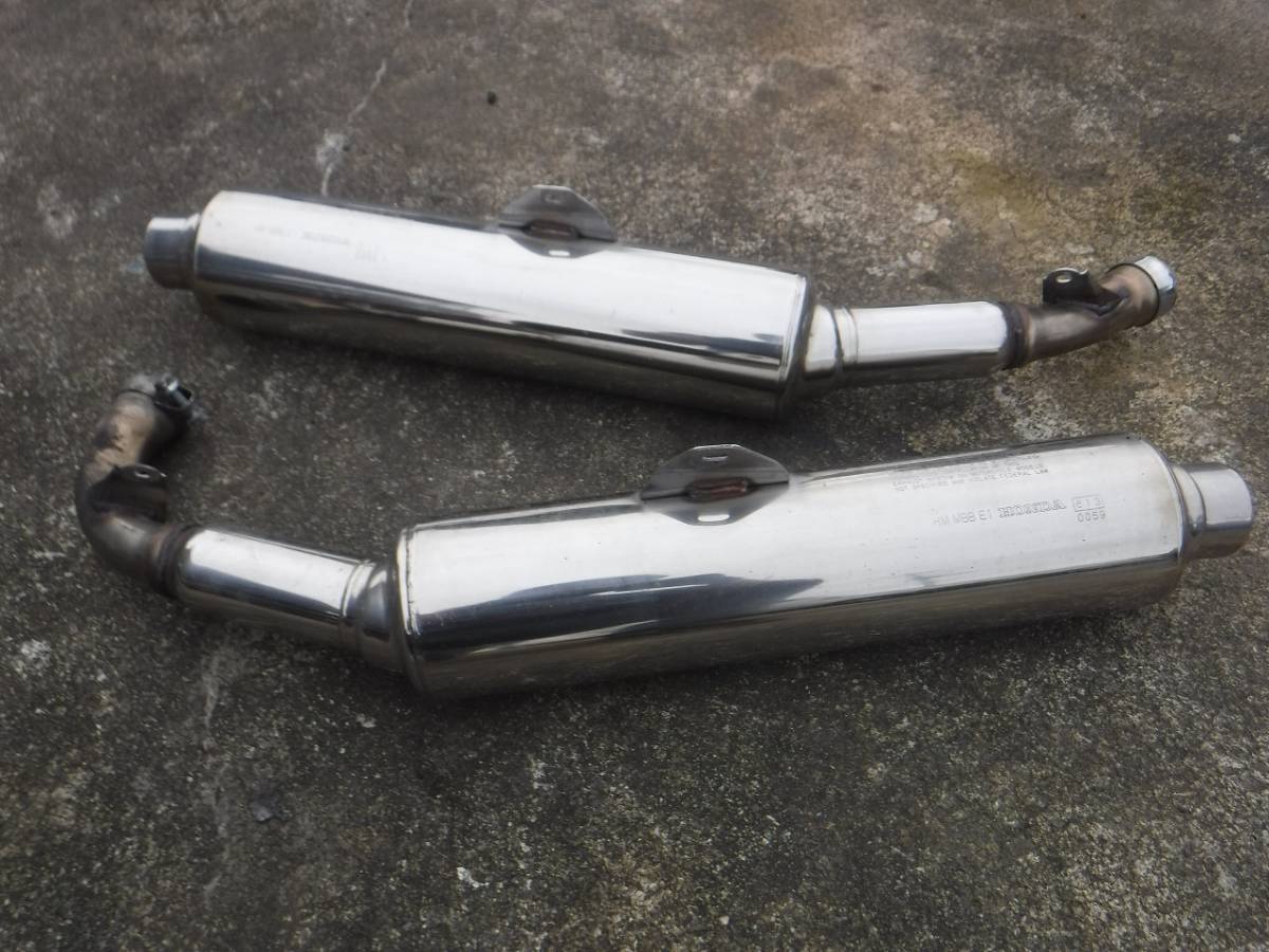 VTR1000F | MBB VTR1000F逆輸入車のマフラーが入荷しました。 バイク 
