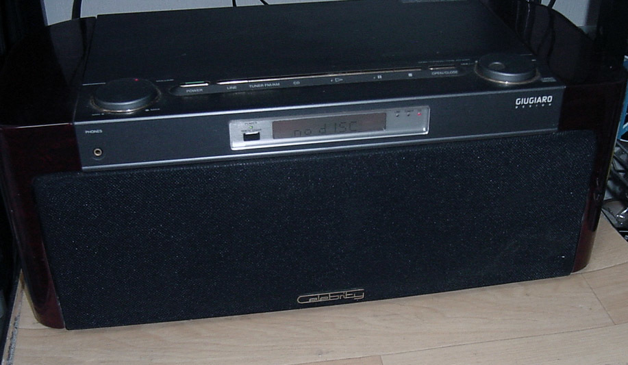 日本公式代理店 ソニー D-3000 セレブリティ 本体のみ ジャンク品 日本公式代理店 ソニー D-3000 セレブリティ 本体のみ ジャンク品