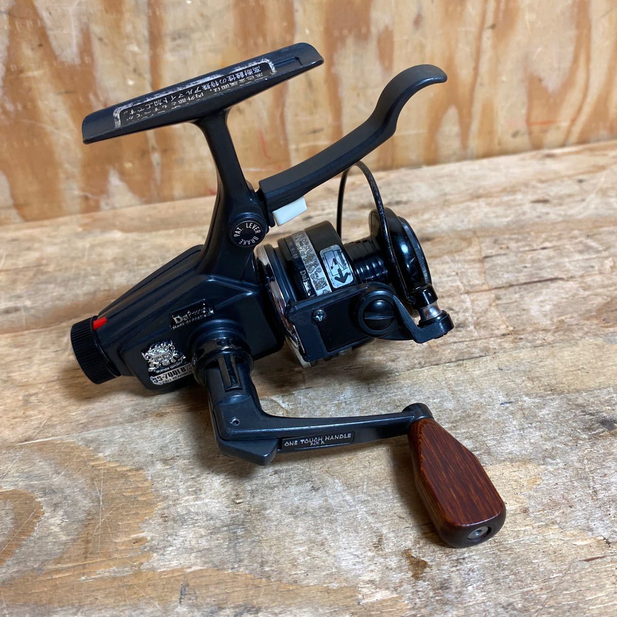  超稀少 オールドダイワ ビンテージリール DAIWA SS-700LBX アルマイト加工 ワンタッチハンドル ファイティングレバー 品 郵(ダイワ)｜売買されたオークション情報、yahooの商品情報をアーカイブ ダイワ