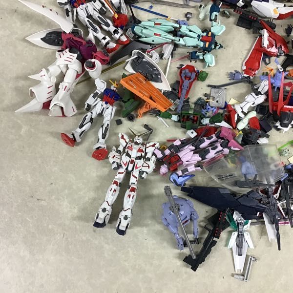 1円～ 訳あり ジャンク ガンダム HG 1&frasl;144 マスターガンダム、風雲再起