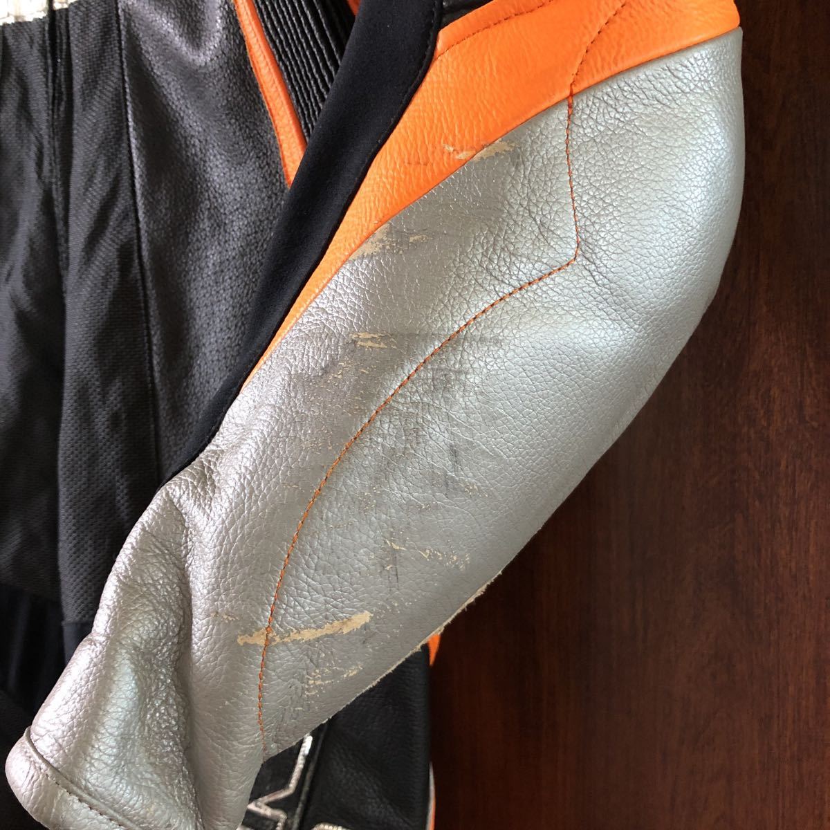 アレンネス 革ツナギ レーシングスーツ Lサイズ アレンネス NESS ARLEN