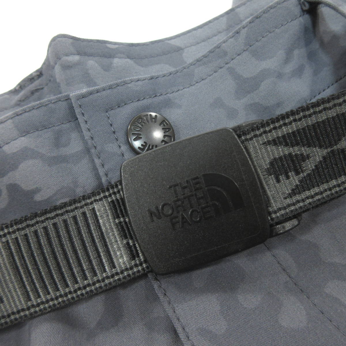 NORTH THE ザ・ノース・フェイス オックス NB32404 FACE（その他）のフリマアイテム一覧 新品●ノースフェイス●DWR 耐久性撥水 クライミングパンツ 84cm 灰/迷彩●THE NORTH FACE スーパーストレッチ