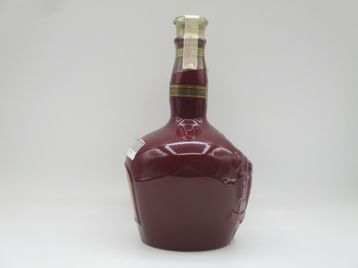 ROYAL SALUTE 21年 ロイヤル サルート スコッチ ウイスキー 赤 陶器ボトル 巾着 未開封 古酒 1000ml 40％ X18187 21年 ロイヤルサルート 700ml ローヤルサルート21年 Matsuya SALUTE&frasl;ロイヤルサルート21年