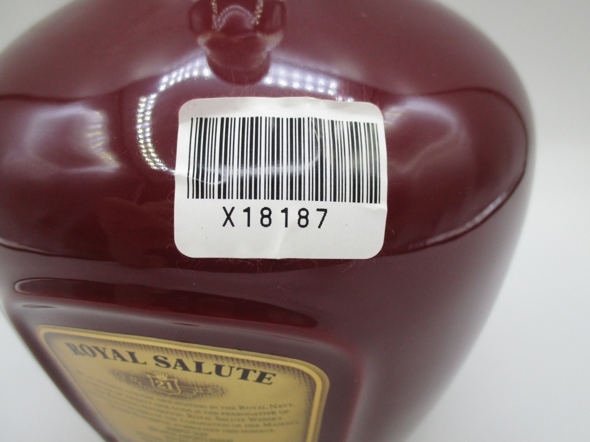 ROYAL SALUTE 21年 ロイヤル サルート スコッチ ウイスキー 赤 陶器ボトル 巾着 未開封 古酒 1000ml 40％ X18187 21年 ロイヤルサルート 700ml ローヤルサルート21年 Matsuya SALUTE&frasl;ロイヤルサルート21年