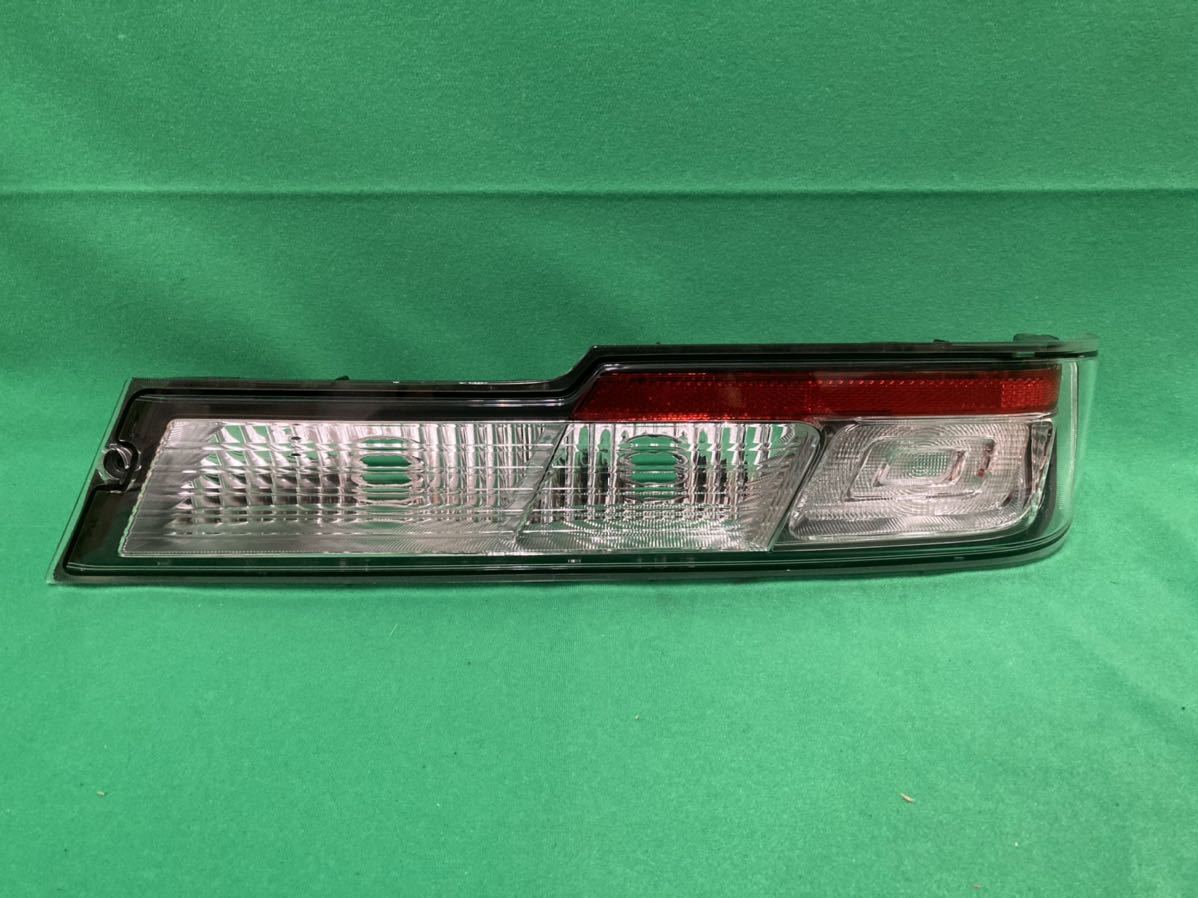 お買い得，品質保証 ダイハツ アトレー ハイゼットカーゴ S321 S331 右テールライト ユニットのみ フチに傷があります コイト 220-6906C 個人宅配送不可(テールライト)｜売買されたオークション情報、yahooの商品情報 ダイハツ用