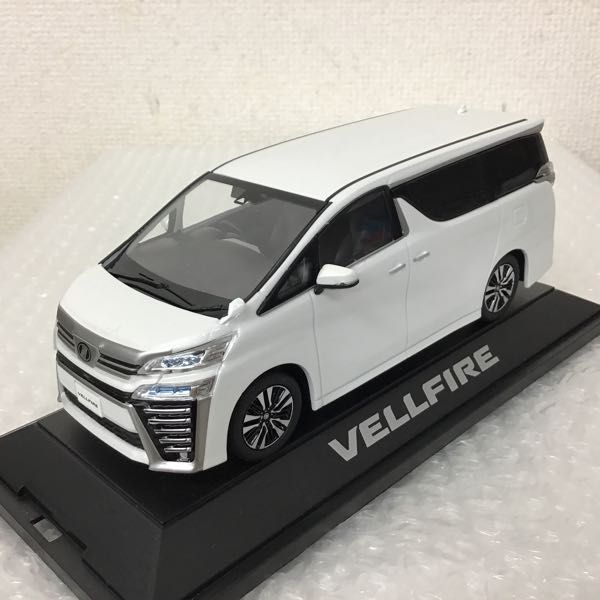 1円～ 1/30 トヨタ ヴェルファイア カラーサンプル ホワイトパール