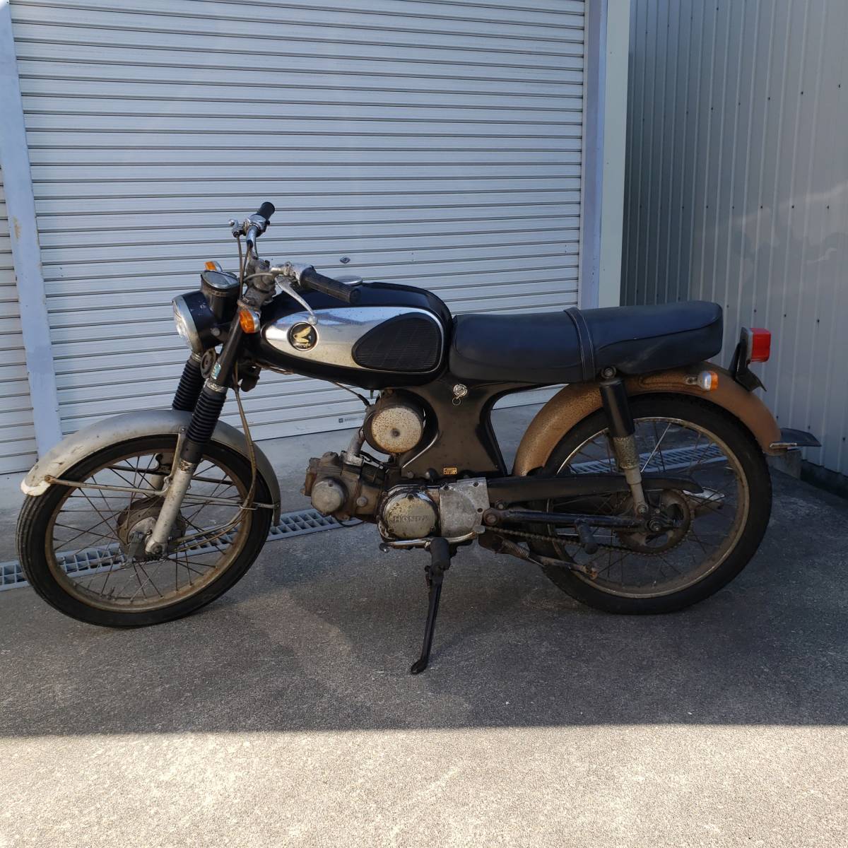 CS90 ホンダCS90は若者に本格スポーツバイク熱を呼び覚ました！この 