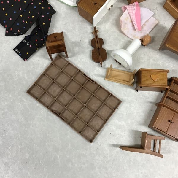 1円～ 訳あり ジャンク ドールハウス 家具 チェアー テーブル 2段ベッド バイオリン バスタブ パーツ 等_3
