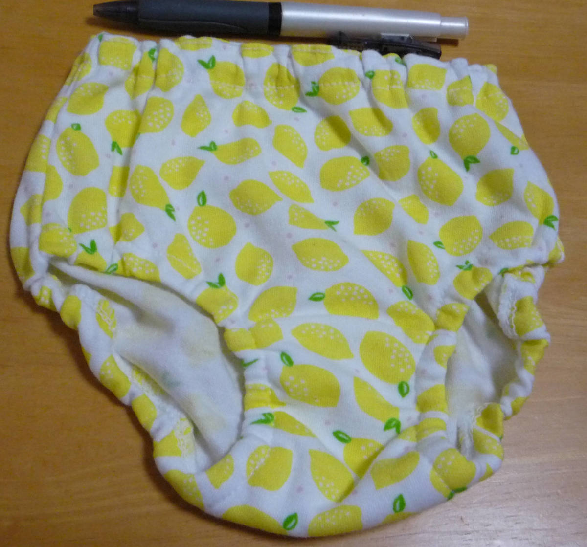 90 女児パンティ インゴム ショーツ 白地にレモンのイラスト 綿65 90 94cm 以下 売買されたオークション情報 Yahooの商品情報をアーカイブ公開 オークファン Aucfan Com