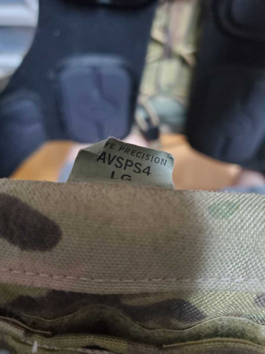 実物 CRYE AVS スタンダードプレート ハーネス付き　Lサイズ プレートキャリア 旧マルチ 検 SFLCS MLCS LBT eagle PJ MARSOC 特殊部隊
