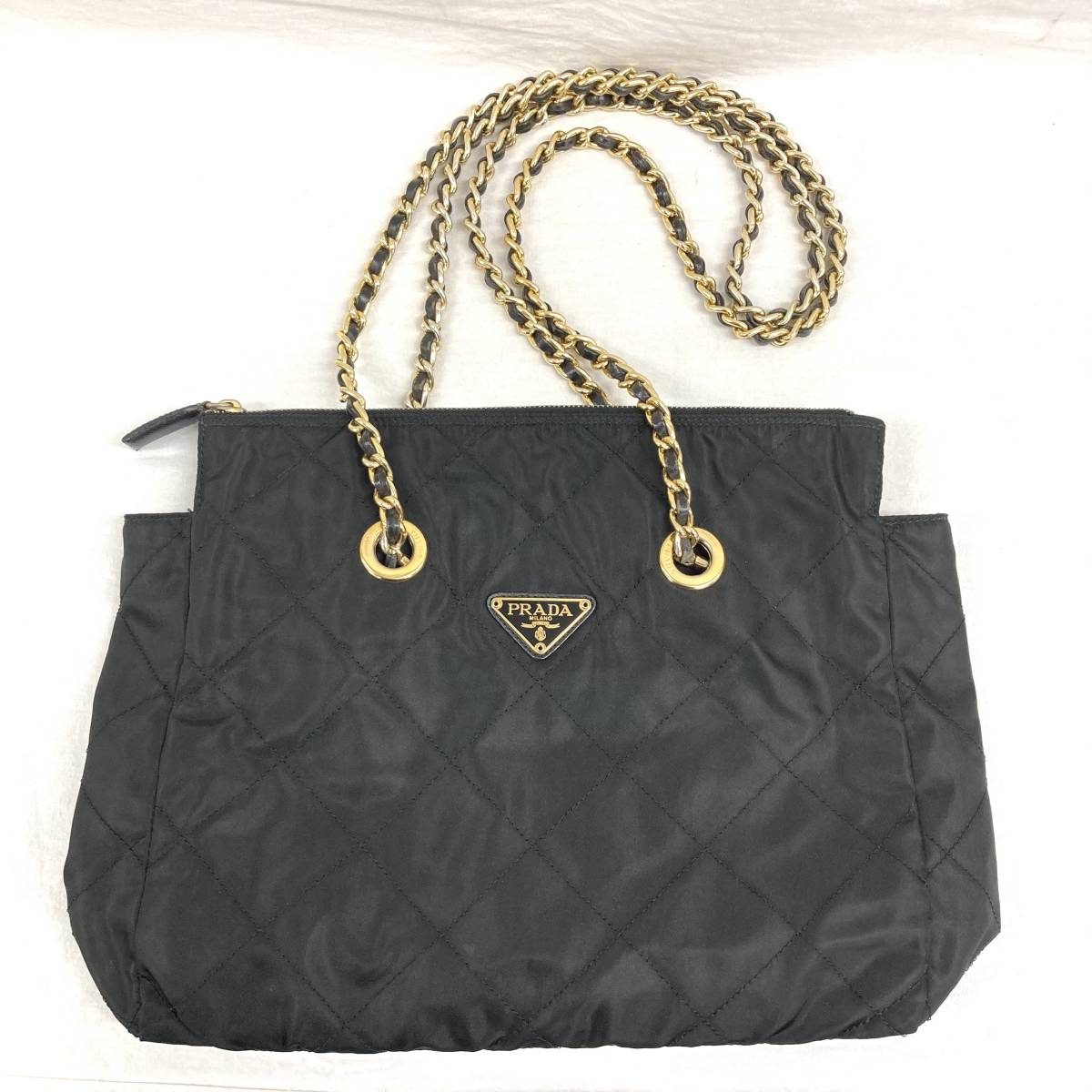送料無料，新品 プラダ PRADA チェーンショルダー チェーントート ナイロン ブラック(ショルダーバッグ)｜売買されたオークション情報、yahooの商品情報をアーカイブ公開 - オークファン かばん、バッグ