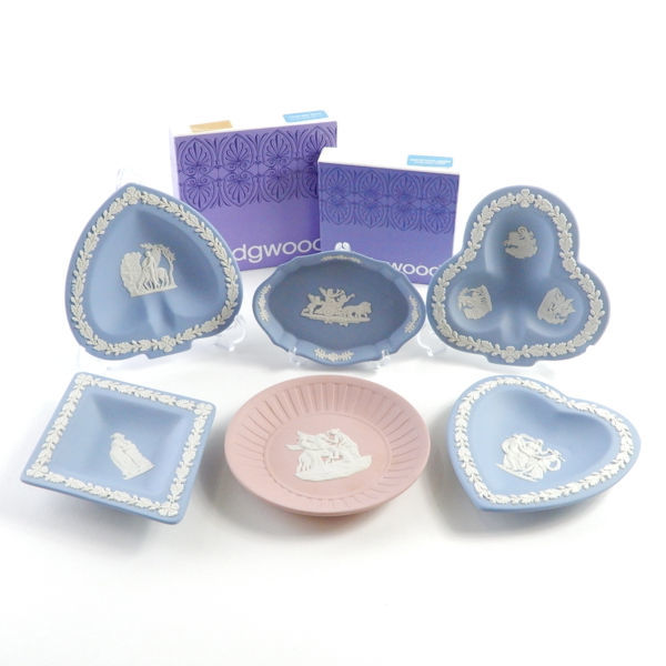 ウェッジ ウッド ジャスパー 小皿 目黒区学芸大学で Wedgwood ウェッジ