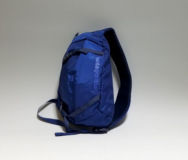 Patagonia パタゴニア ワンショルダーバッグ ATOM SLING 8L ブルー ボディバッグ R321(パタゴニア)｜売買されたオークション情報、yahooの商品情報をアーカイブ公開 - オークファン パタゴニア