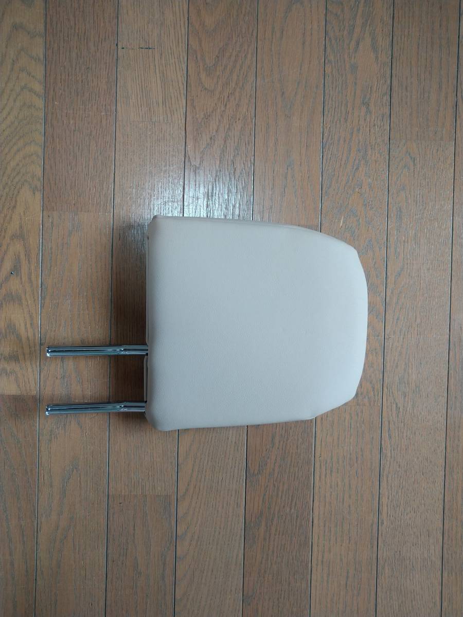 ランドクルーザー トヨタ ヘッドレスト 0 後期 3列目 中央
