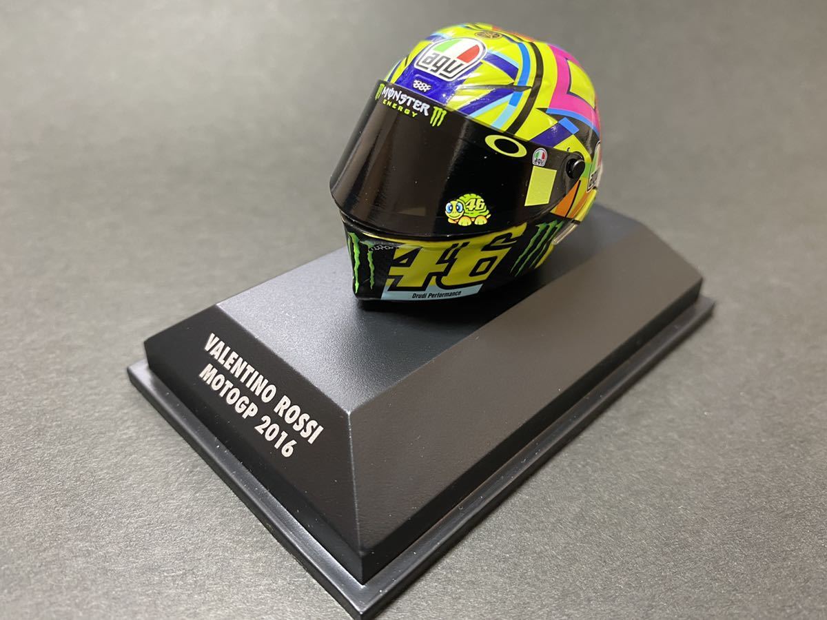 PMA ヘルメット ミニチャンプス 1⁄8 AGV バレンティーノ・ロッシ モト