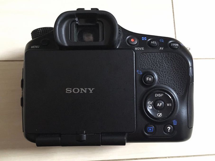 SONY α57 SLT-A57 レンズキット 本体 初期化 純正チャージャー付き