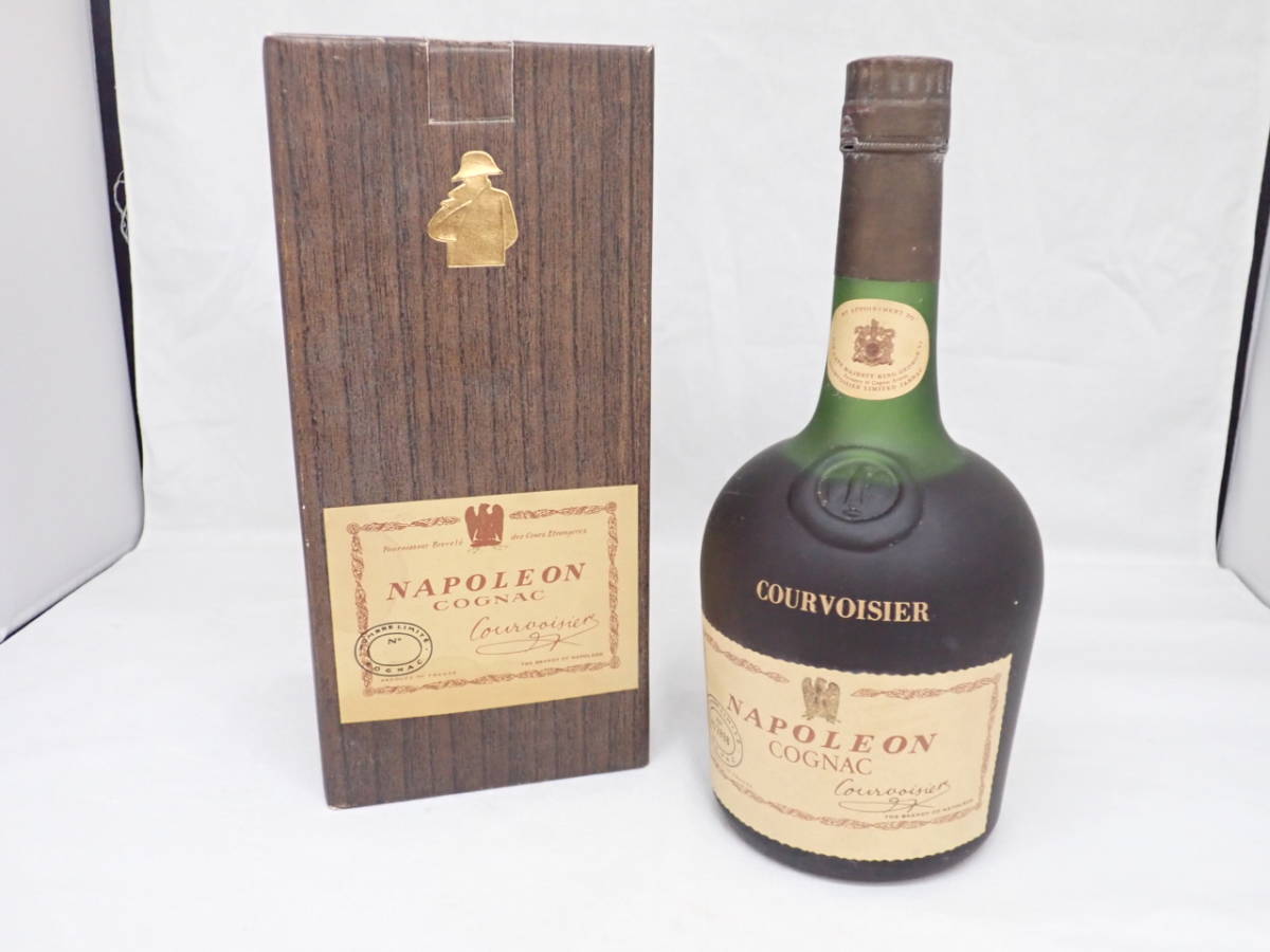 未開栓】Courvoisier NAPOLEON クルボアジェ ナポレオン 700ml 40