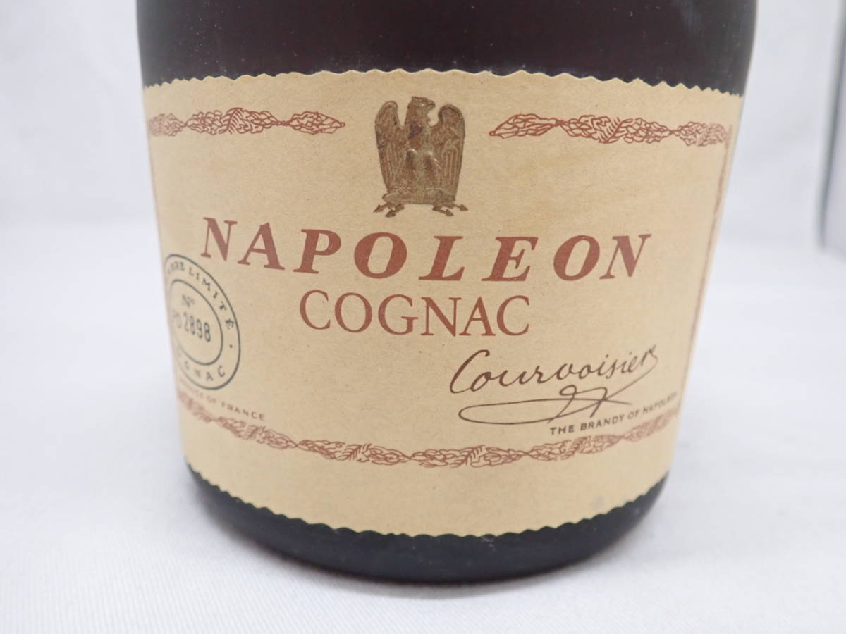 未開栓】Courvoisier NAPOLEON クルボアジェ ナポレオン 700ml 40