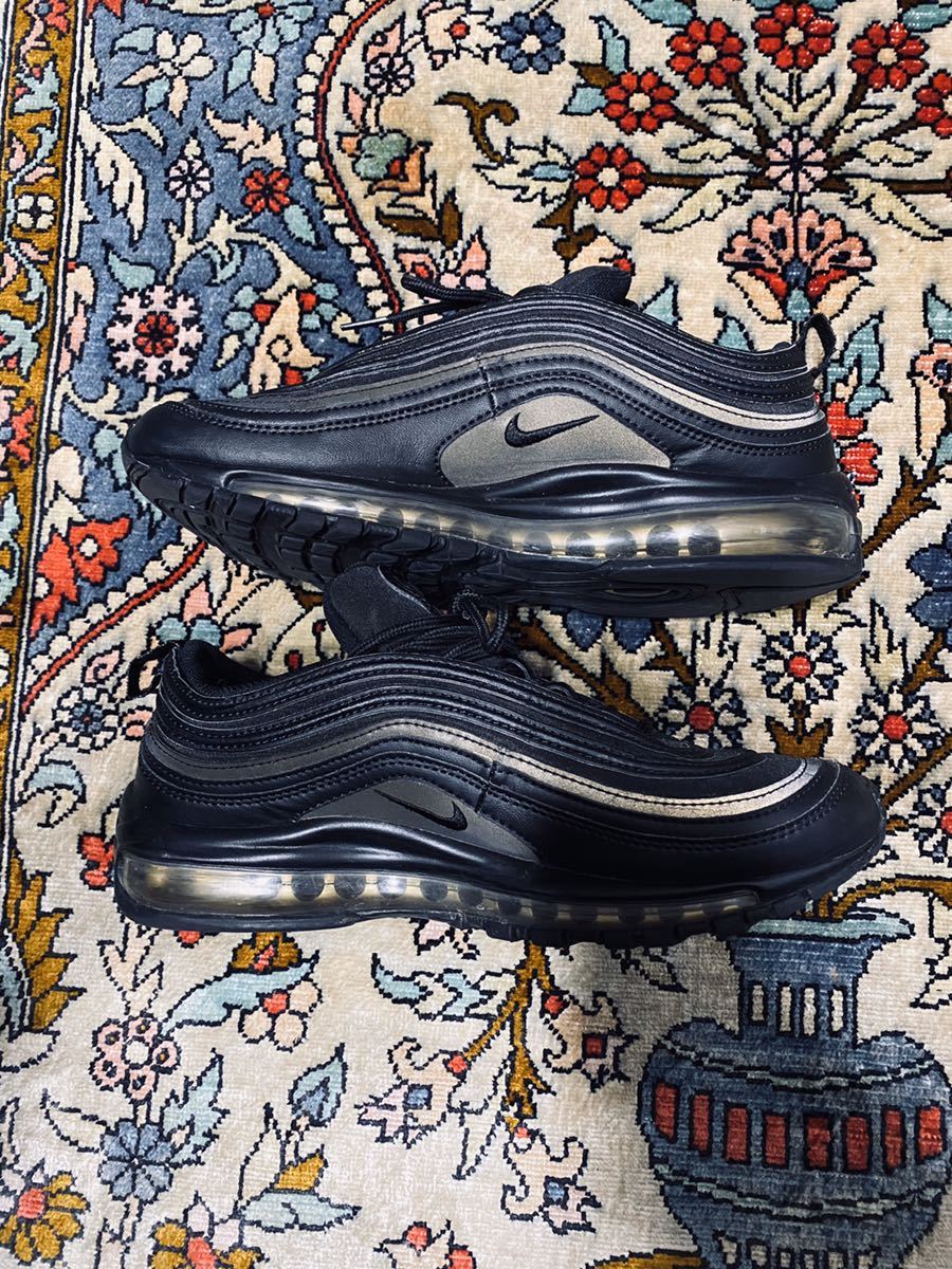激レア Nike Air Max 97 黒 Black Us9 27 0cm ナイキ エアマックス 正規品 Jordan 日本未入荷 モデル 27 0cm 売買されたオークション情報 Yahooの商品情報をアーカイブ公開 オークファン Aucfan Com