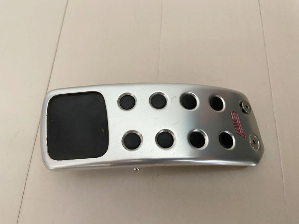 Sti ペダルパッドセット Mt車 マニュアル車 スバル フォレスター インプレッサスポーツ インプレッサg4 Sj Sh Gp Gj Sj5 Sh5 Shj Gp3 Gj3 スバル用 売買されたオークション情報 Yahooの商品情報をアーカイブ公開 オークファン Aucfan Com