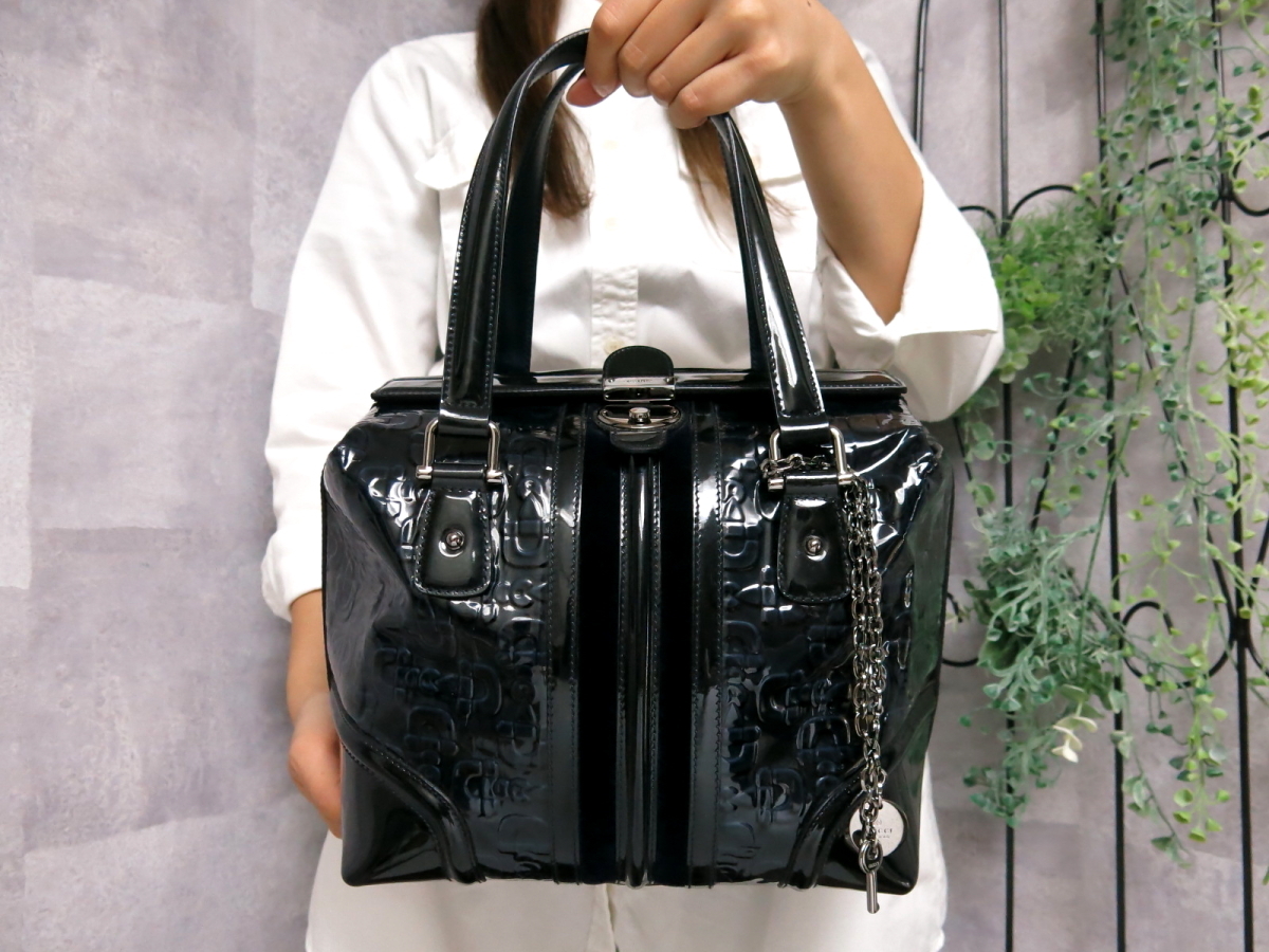 GUCCI(グッチ) GUCCI バック GG柄 中古品 ⁄ ショルダーバッグ⁄GG柄 