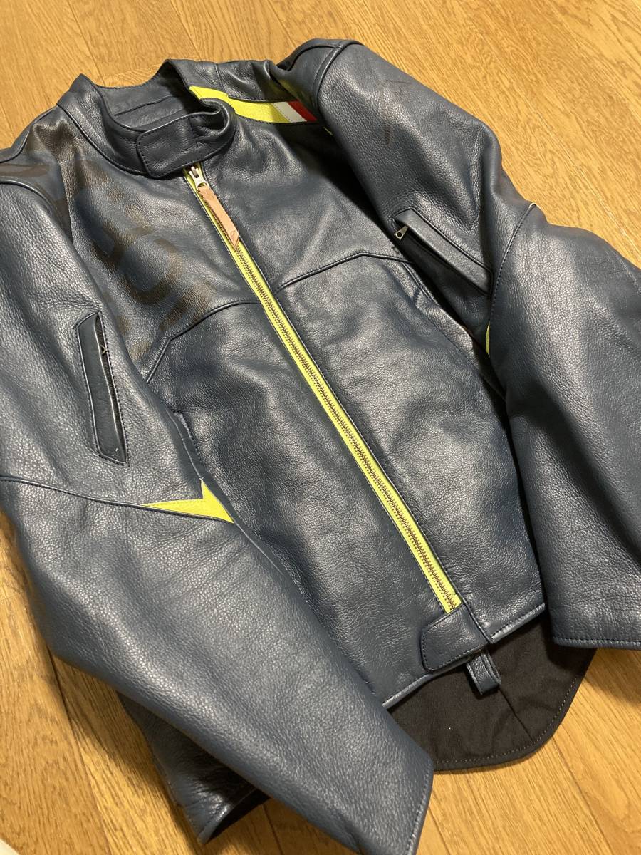 未使用☆[KUSHITANI] 19AW 定価70，400 TAILED JACKET テイルドジャケット バイカーレザーライダース L K-0693 牛革 ネイビー クシタニ LIMITED EDITION 受注生産モデルのご案内｜KUSHITANI kushitaniの中古品・新品 -(クシタニ kushitani)の中古品・新品