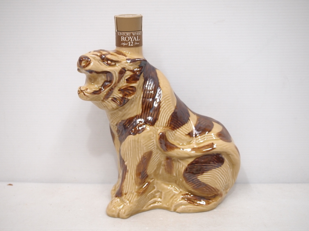 L3665E2 SUNTORY ROYAL サントリー ローヤル 12年 干支ボトル 寅歳 寅年 国産 ウイスキー 600ml 43% 1253g