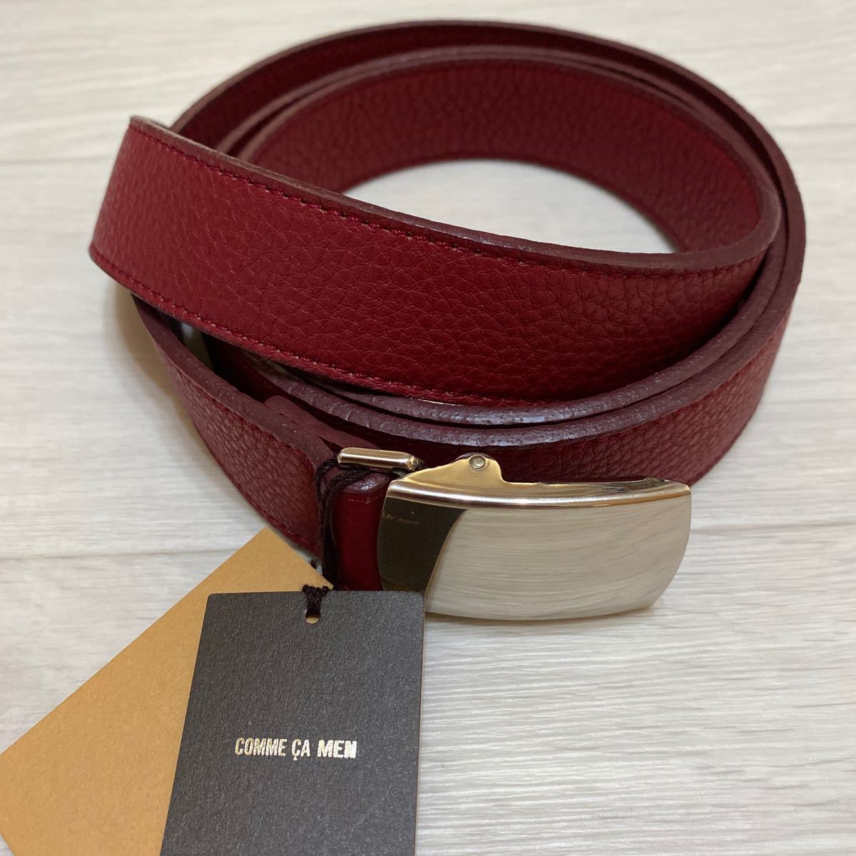  コムサメン 本革 ロングレザーベルト 赤 定価13000円 日本製(皮革、レザー)｜売買されたオークション情報、yahooの商品情報をアーカイブ公開 - オークファン 皮革、レザー