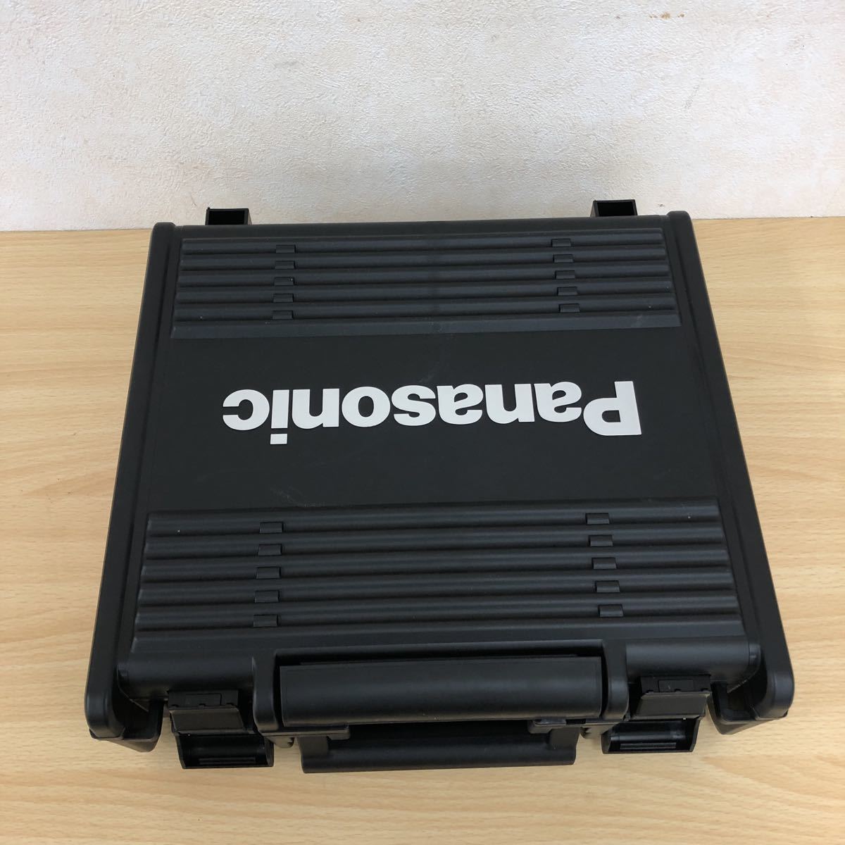 未使用品 Panasonic 充電式 ドリルドライバー EZ74A3LJ2G-R 18V 5.0Ah 