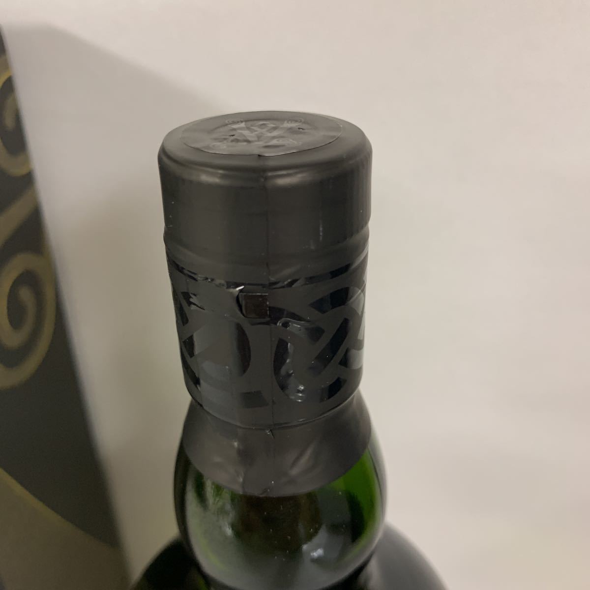 【100%新品，大人気】 アードベッグ 10年 ★MHD正規品 ＊箱付 700ml 46％ アイラ シングルモルト 