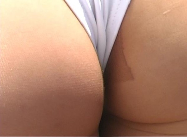 ★即決★ハイレグレースクイーン41 relax body 白レオタードキャンギャルレースクィーンローアングル食い込み接写美尻DVD_8