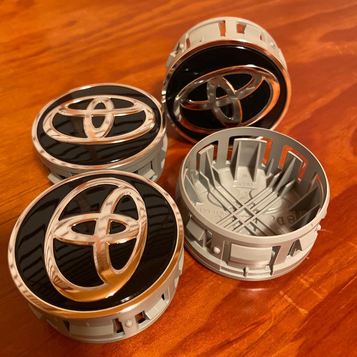プリウス 純正 ホイールの通販 トヨタ 0 : トヨタ自動車 (TOYOTA) 国内 