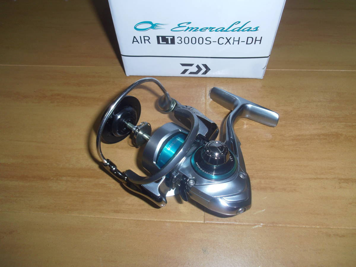 ダイワ 17 エメラルダスAIR LT3000S-CXH DAIWA 18エメラルダス ダイワ