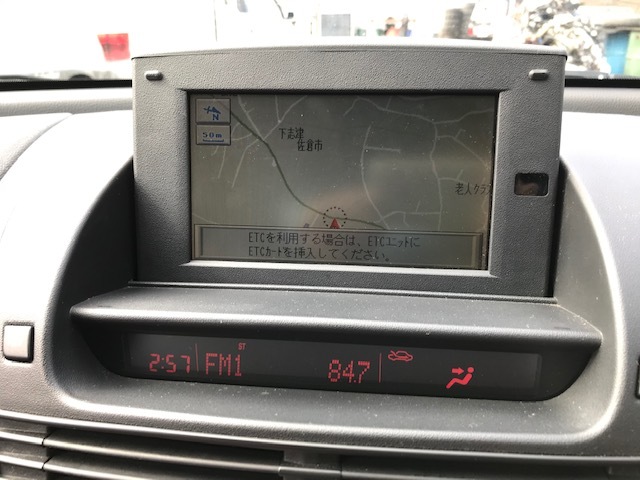 RX8 SE3P - RX-8 マツダ OEM ダッシュパネルとナビゲーションモニター