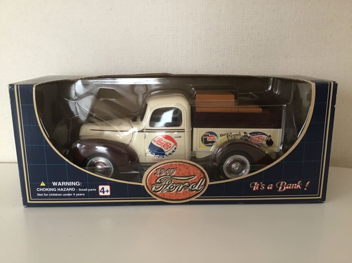 PEPSI-COLA(ペプシコーラ)1940 Ford(フォード)1/18スケール ダイ 