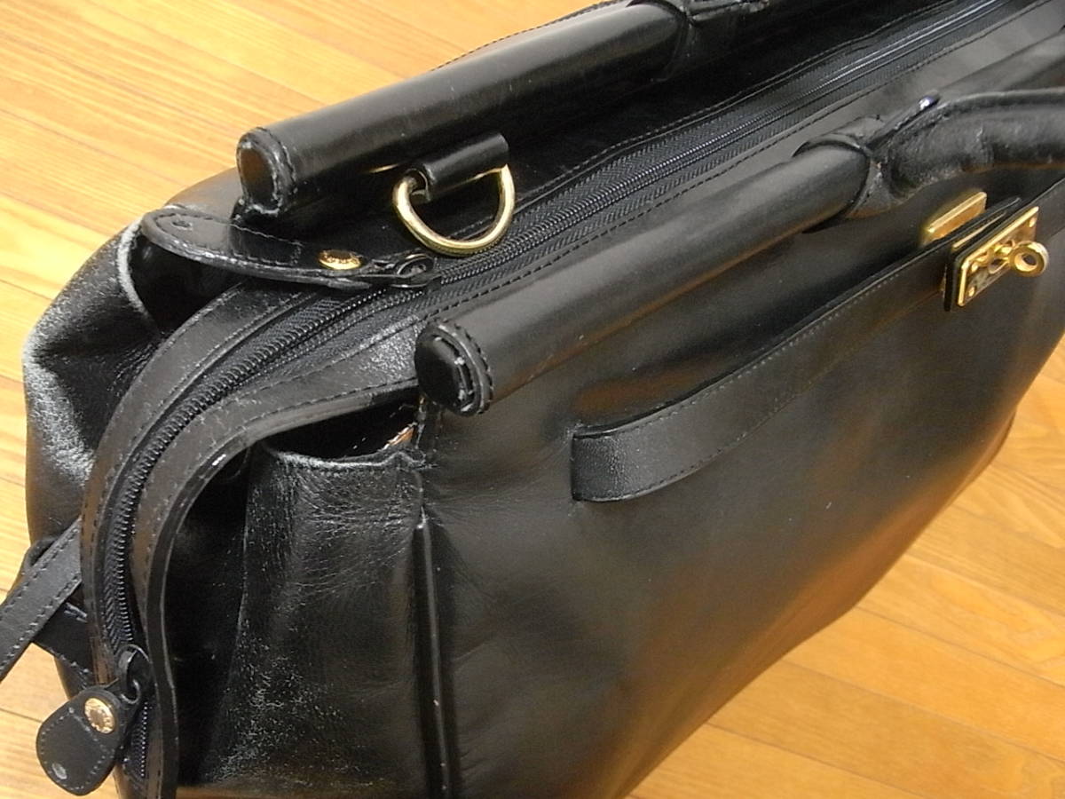 大きめ LUNA BORSA ルナボルサ 本革 レザードクターバッグ レザー 