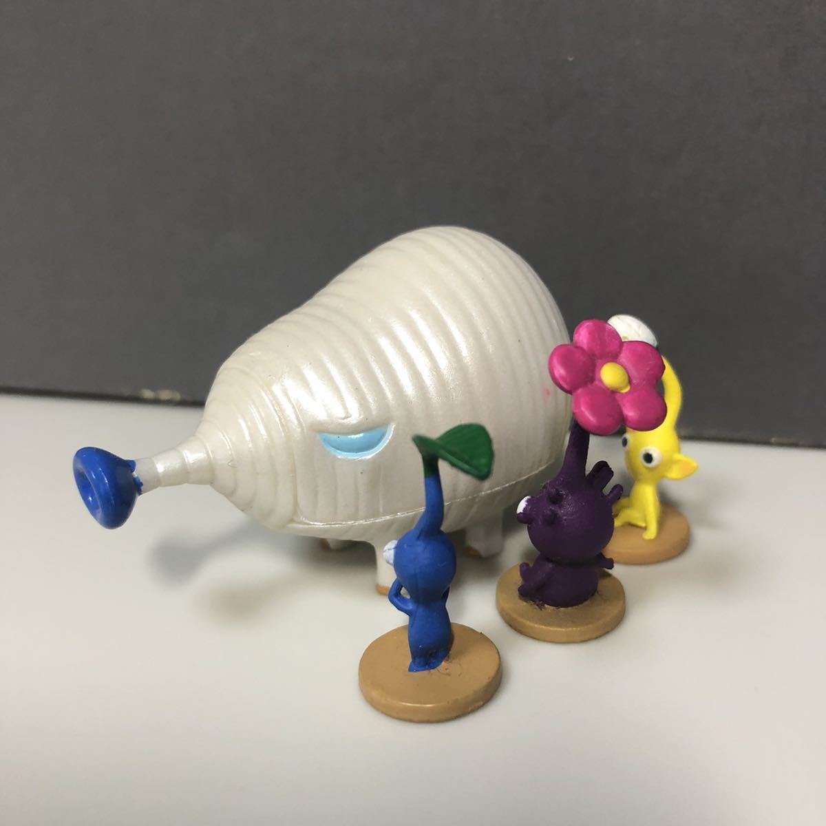 ピクミン コレクションフィギュア3 ミズブタ 黄ピクミン 青ピクミン 紫