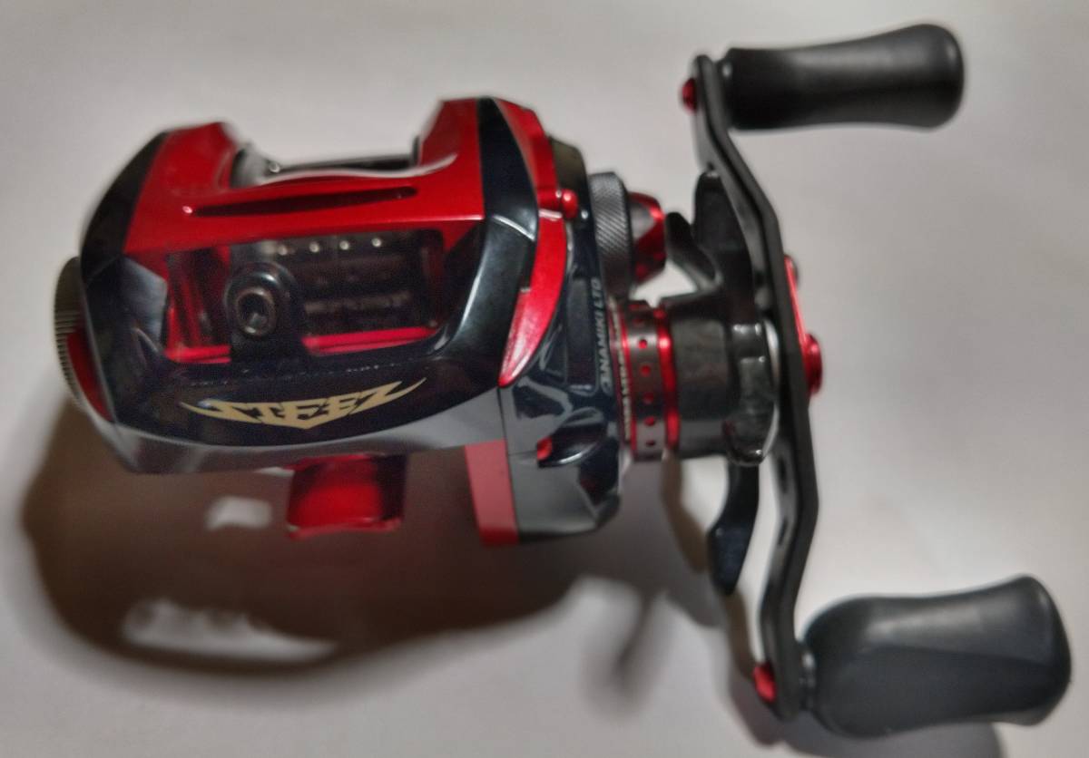 スティーズ リミテッドSV 103HL－TN 中古品 カーボンハンドル