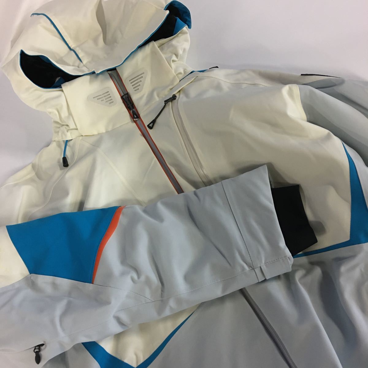 最安値，品質保証 F6764-M74 W Phenix フェニックス スキー スノボ phenix Team jacket メンズ Lサイズ ジャケット 上着 展示 ウェア(トップス、ジャケット)｜売買されたオークション情報、yahooの商品情報をアーカイブ公 男性用