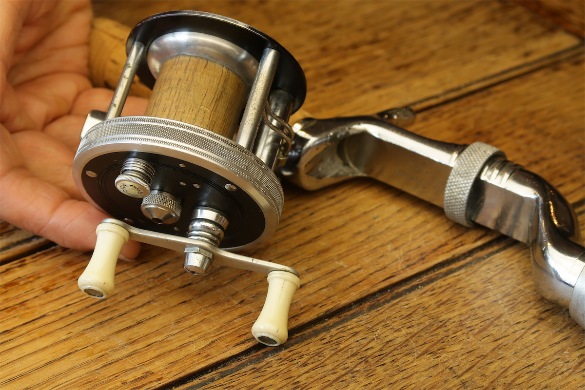 Yahoo!オークション 「heddon pal p-41」の落札相場・落札価格 HEDDON 