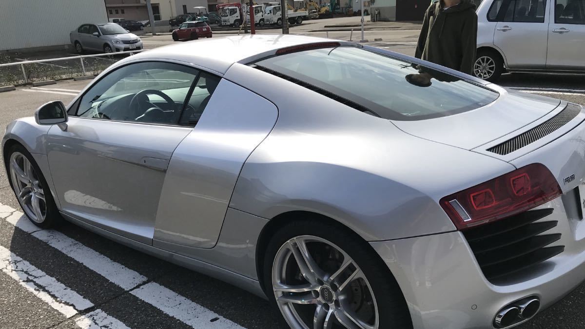 アウディ R8 V8 サイドカバー 純正オプション オキシジェンシルバーサイドブレード エアロ ドア カバー　